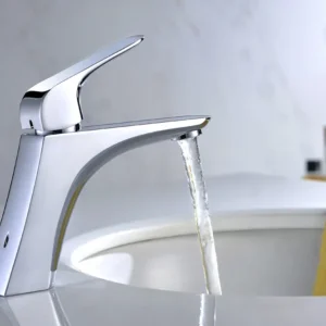 Forward Leaning One Hole Bathroom Vanity Faucet
